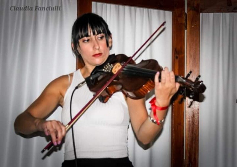 Perla �Oli� Meloni estar� en el Viol�n Fest del Planetario